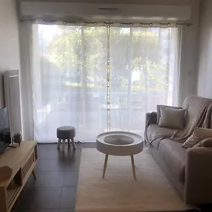 https://le-carre-des-vosges-vannes-centre-avec-terrasse-et.inbrittany.com